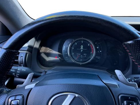 Used 2019 Lexus IS 300 w/ Navigation Package image 11