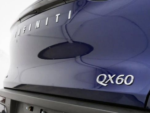Used 2023 INFINITI QX60 Luxe AWD/4WD image 10