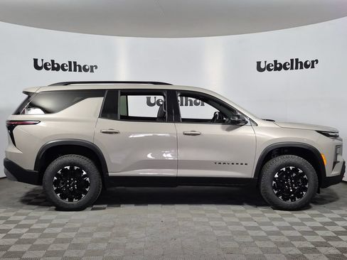 New 2027 Chevrolet Traverse Z71 w/ Driver Confidence Package AWD/4WD image 8