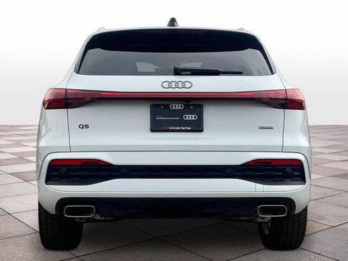 Used 2025 Audi Q5 Premium Plus w/ Premium Plus AWD/4WD image 4