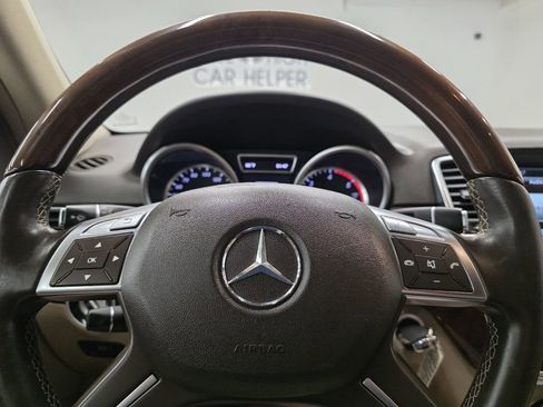 Used 2013 Mercedes-Benz ML 350 BlueTEC 4MATIC image 29