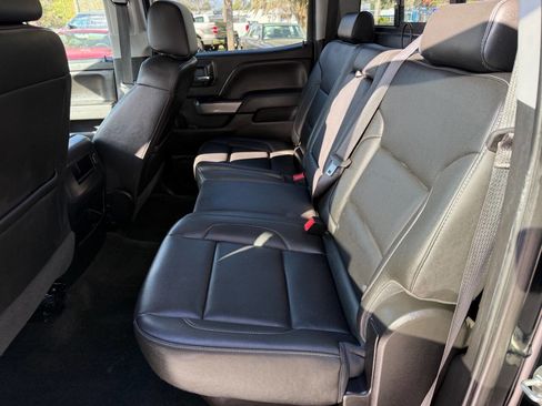 Used 2018 Chevrolet Silverado 1500 LTZ Z71 image 12