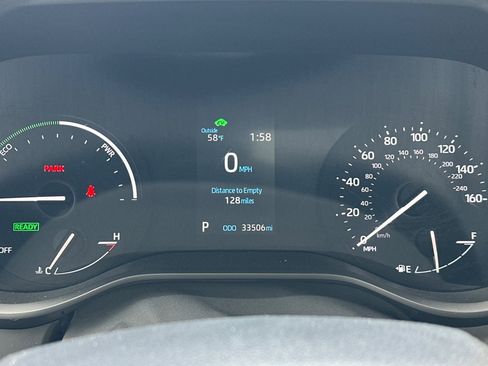 Used 2023 Toyota Sienna XLE image 40