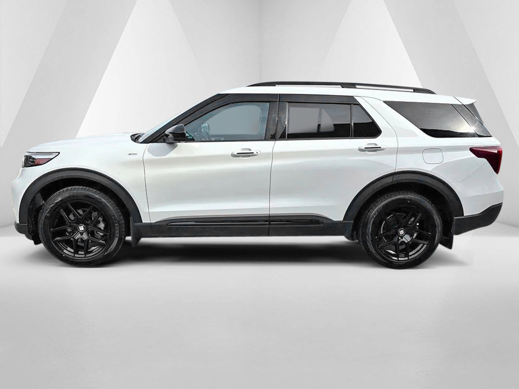 Used 2023 Ford Explorer ST-Line w/ Class IV Trailer Tow Package AWD/4WD image 4