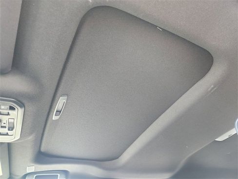 New 2026 Toyota 4Runner 4WD image 19