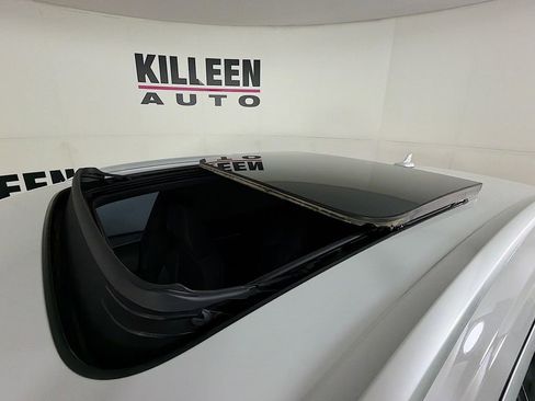 Used 2020 Audi Q8 Premium Plus w/ Premium Plus Package image 16