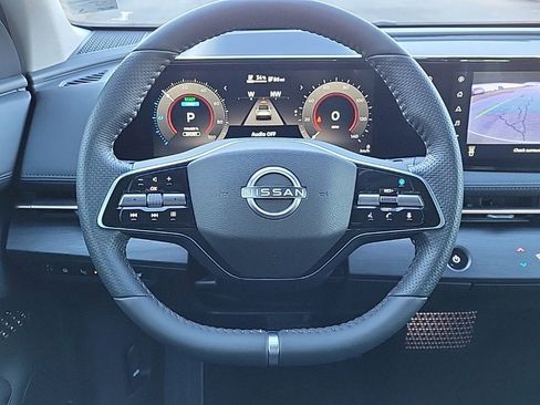 Used 2023 Nissan Ariya FWD image 21