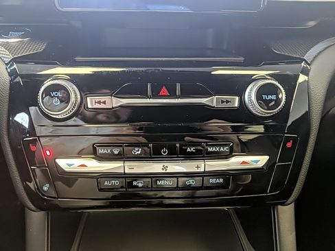 Used 2022 Ford Explorer ST w/ ST High-Performance Pack image 22