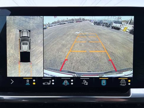 Used 2022 GMC Sierra 1500 Elevation w/ Elevation Premium Package image 15