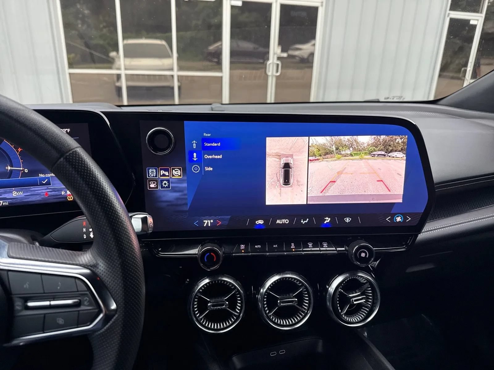 Used 2025 Chevrolet Blazer EV LT w/ Midnight/Sport Edition FWD image 21