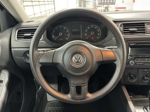 Used 2014 Volkswagen Jetta S image 11