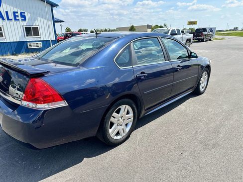 Used 2011 Chevrolet Impala LT w/ Luxury Edition Package FWD image 3