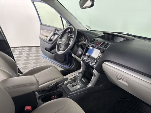 Used 2016 Subaru Forester 2.5i Limited image 40