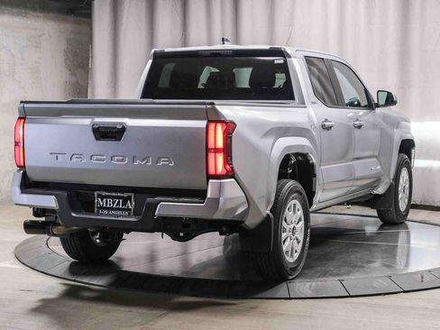 Used 2025 Toyota Tacoma SR5 RWD image 4