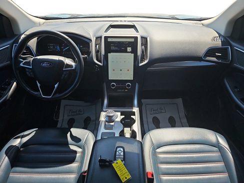 Used 2022 Ford Edge SEL w/ Sport Appearance Package AWD/4WD image 10