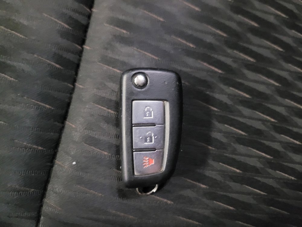 Used 2018 Nissan Rogue S AWD/4WD image 32