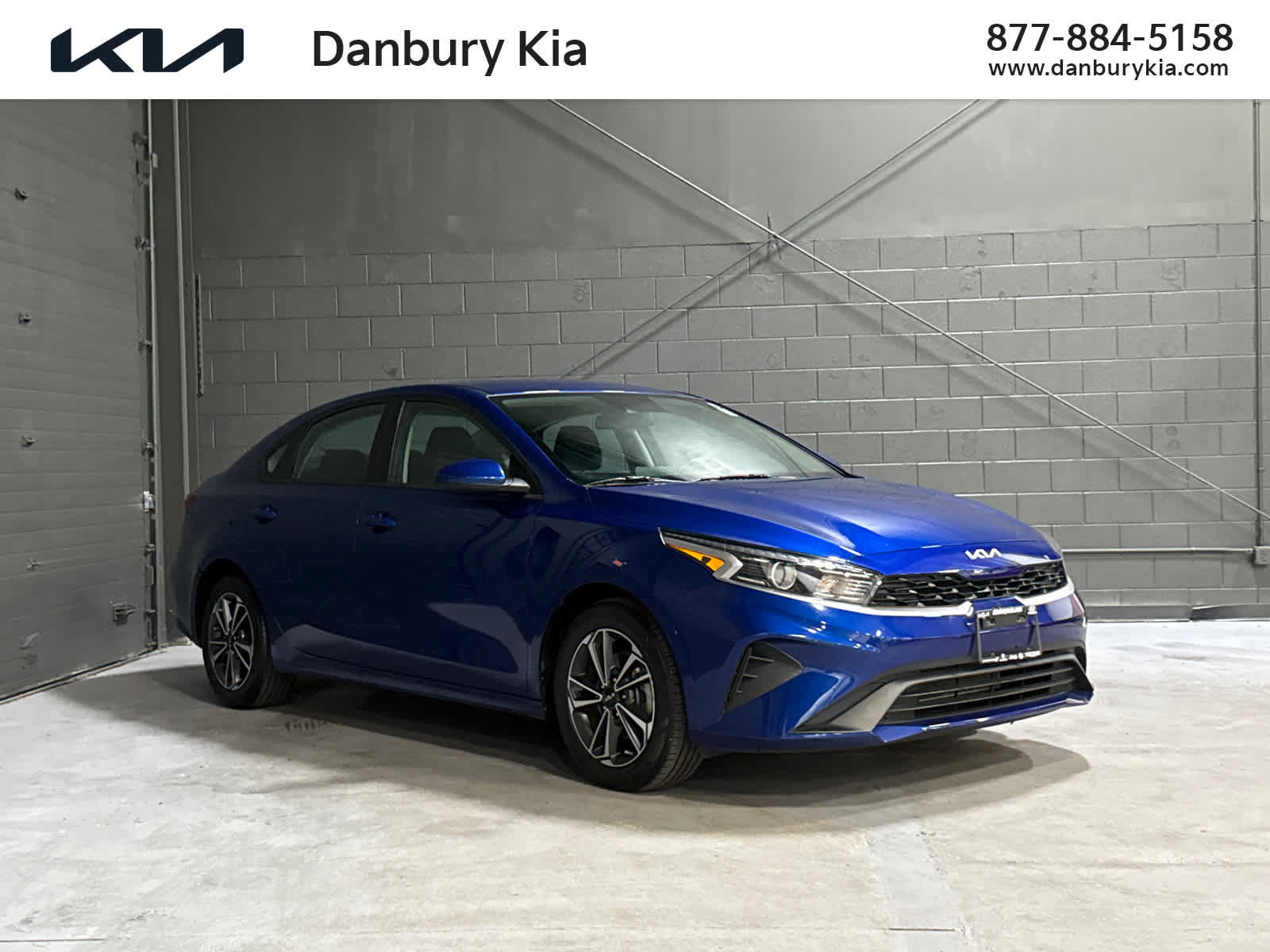 Used 2024 Kia Forte LXS FWD image 1