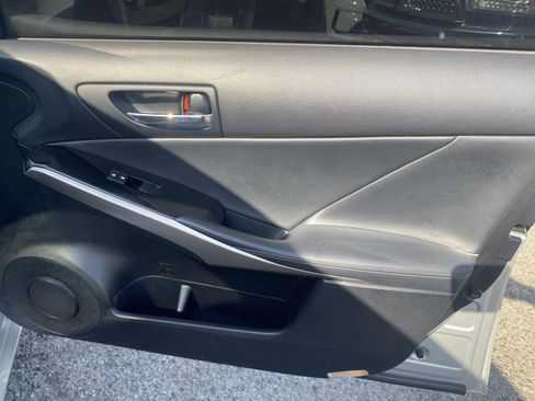 Used 2015 Lexus IS 250 w/ Navigation System Package RWD image 27