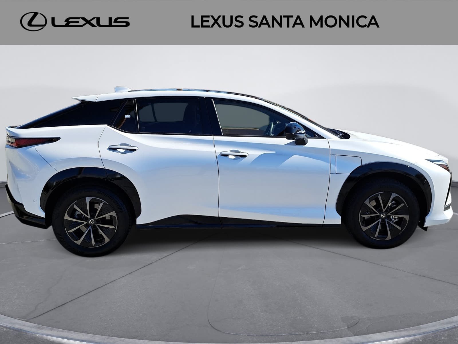Used 2026 Lexus RZ 450e AWD w/ Technology Package image 4