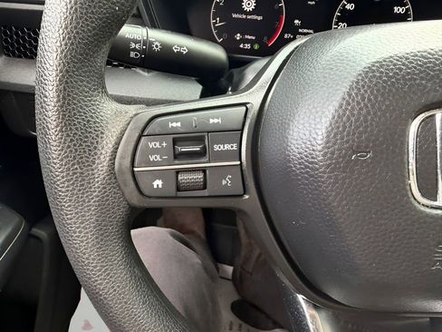 Used 2024 Honda CR-V EX image 25