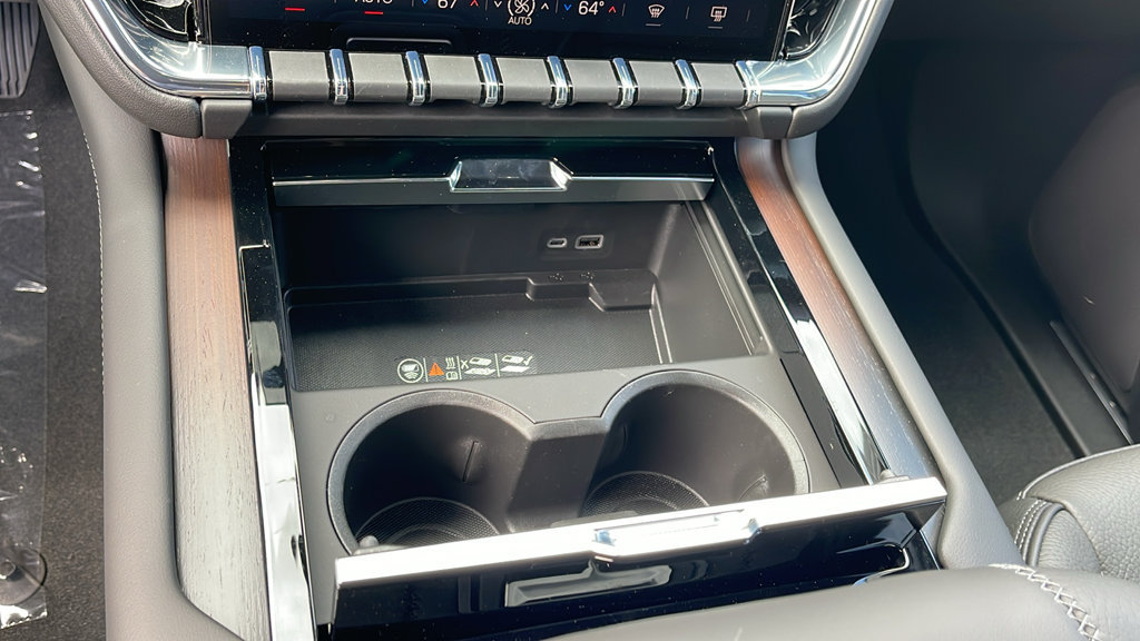 New 2026 GMC Yukon XL Denali AWD/4WD image 20