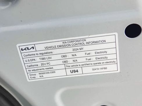 Certified 2024 Kia EV9 GT-Line AWD/4WD image 28