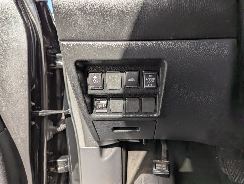 Used 2013 INFINITI JX35 AWD image 16