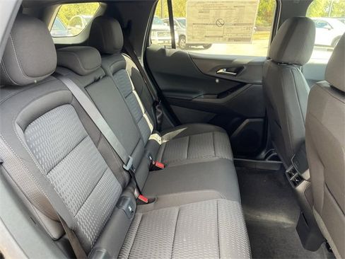 New 2026 Chevrolet Equinox LT image 14