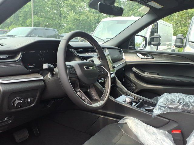 New 2026 Jeep Grand Cherokee L 4WD image 13