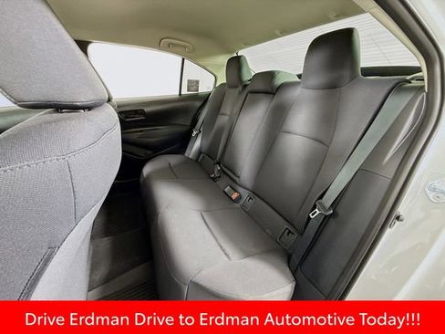 Used 2025 Toyota Corolla LE image 8