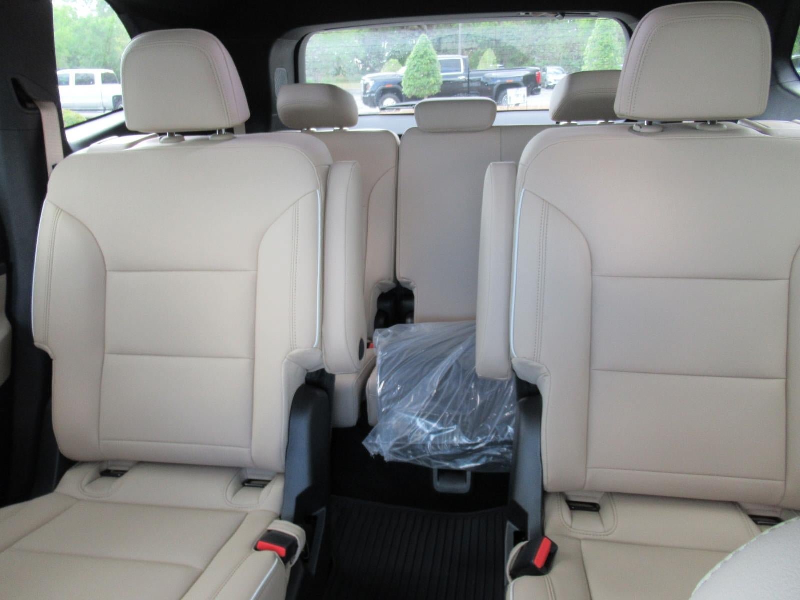 New 2026 Buick Enclave Preferred w/ LPO, Floor Liner Package FWD image 20