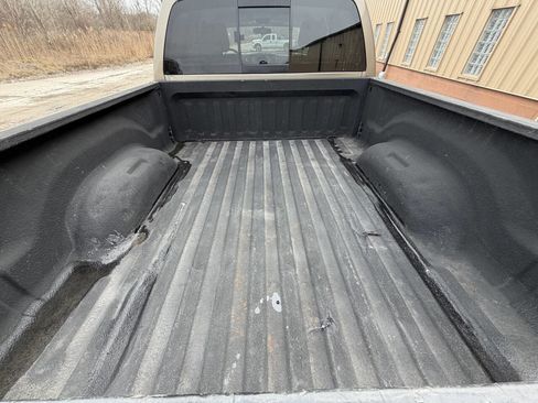 Used 2007 Dodge Ram 1500 Truck SLT image 9