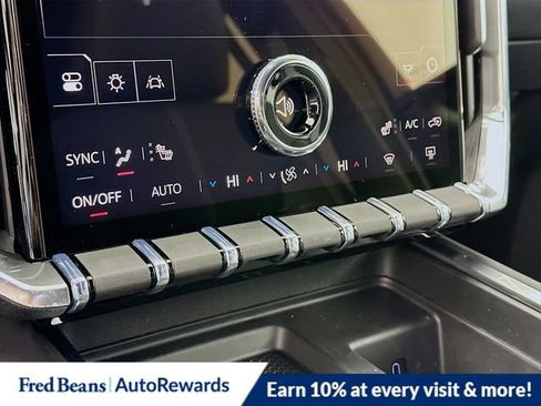 New 2026 GMC Acadia Elevation w/ Elevation Premium Package AWD/4WD image 12