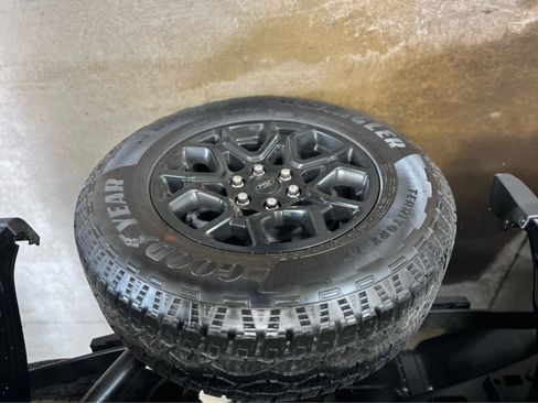 Used 2024 Ford F150 XLT w/ Equipment Group 302A MID image 11