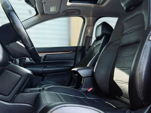 Used 2017 Honda CR-V EX-L image 3