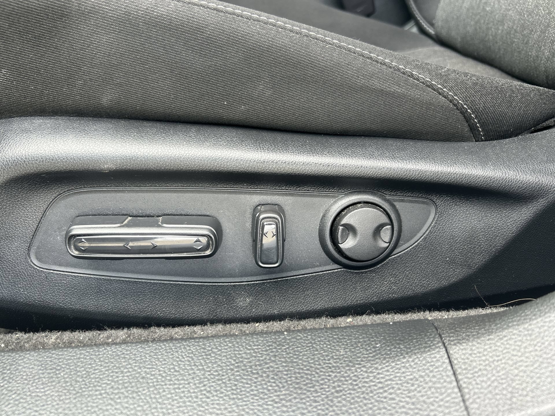Certified 2023 Honda Accord EX image 14