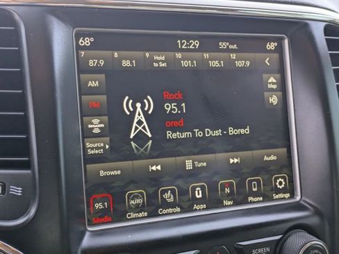 Used 2018 Jeep Grand Cherokee Limited w/ Luxury Group II image 18