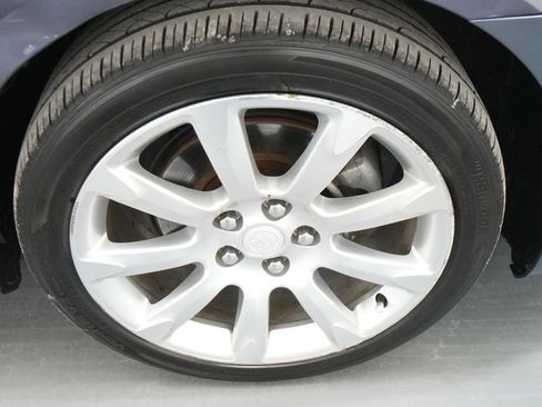Used 2013 Buick LaCrosse Touring FWD image 11