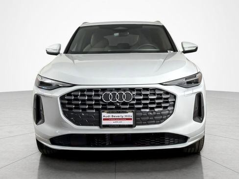 Used 2025 Audi Q5 Premium Plus w/ Premium Plus image 8