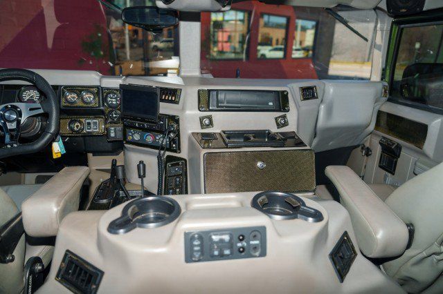 Used 2000 HUMMER H1 4-Door Wagon AWD/4WD image 11
