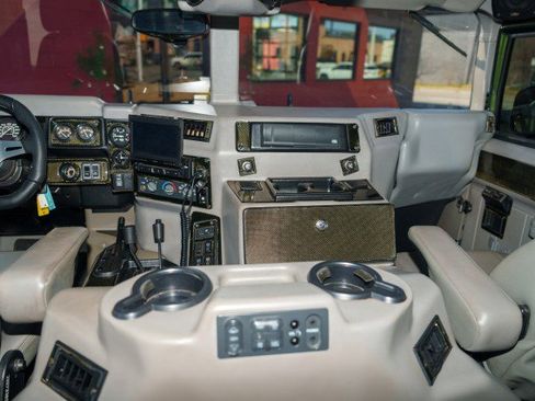 Used 2000 HUMMER H1 4-Door Wagon image 11