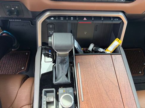 New 2026 Toyota Tundra 1794 Edition AWD/4WD image 15