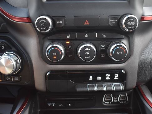 Used 2019 RAM 1500 Rebel w/ Rebel Level 2 Equipment Group AWD/4WD image 50
