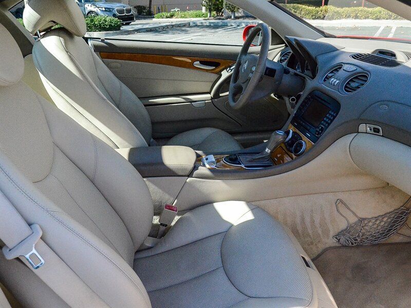 Used 2006 Mercedes-Benz SL 500 image 26