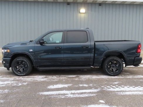 New 2026 RAM 1500 Big Horn AWD/4WD image 8