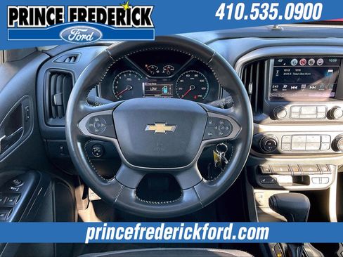 Used 2016 Chevrolet Colorado Z71 image 5
