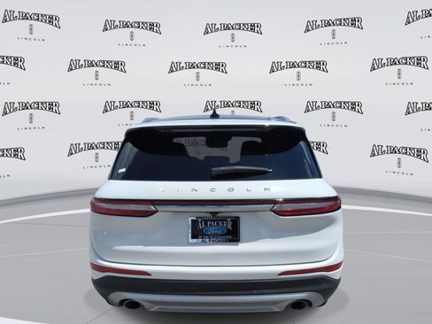 Used 2023 Lincoln Corsair Reserve w/ Equipment Group 201A FWD image 4