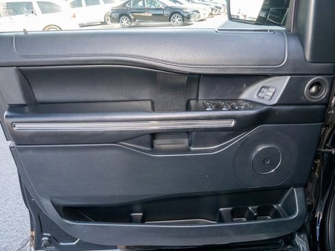 Used 2020 Ford Expedition XLT w/ Equipment Group 202A image 18