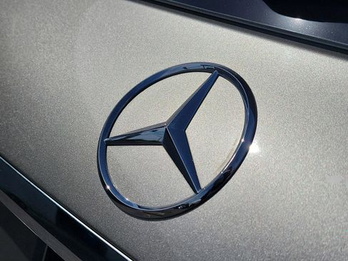 Used 2021 Mercedes-Benz GLE 350 4MATIC image 32