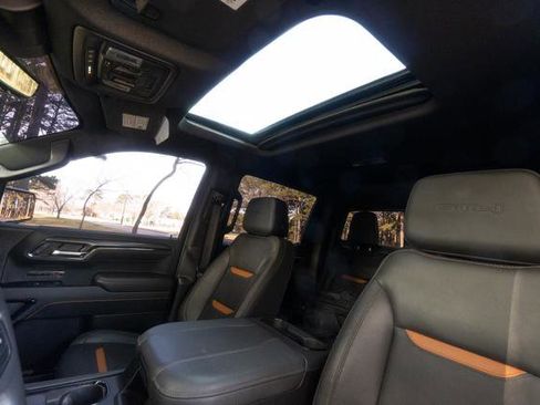 Used 2023 GMC Sierra 1500 AT4 w/ AT4 Premium Package image 23